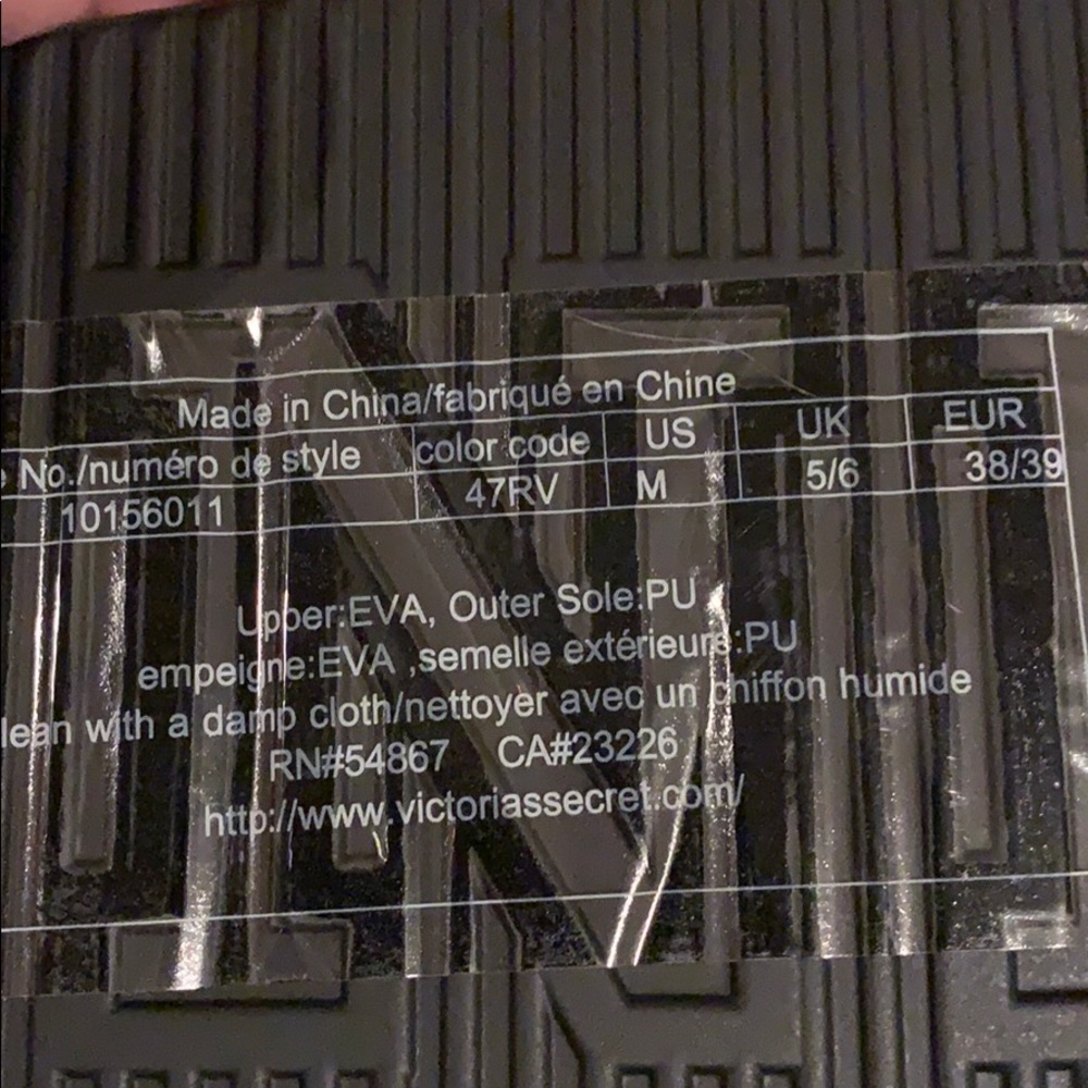 🆕 🦓 PINK slides - medium - Picture 3 of 3